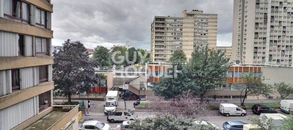 Студия в Обервилье, Франция № 178398 3