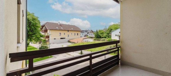 4 rooms Apartment in Seewalchen am Attersee, Austria No. 204971 2