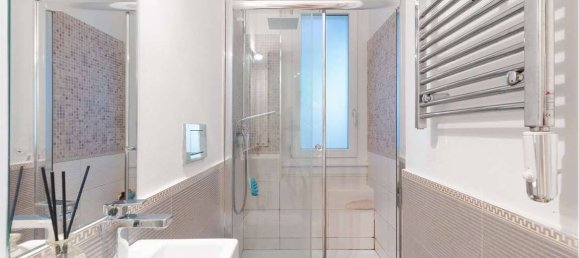 2 bedrooms Apartment in Trieste, Italy No. 354515 12