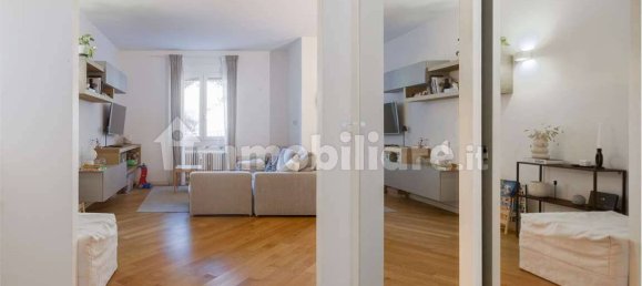 2 bedrooms Apartment in Trieste, Italy No. 354515 4