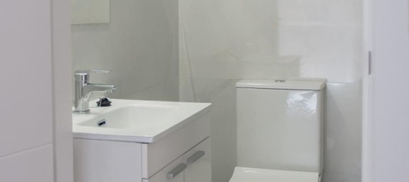 1 bedroom Apartment in Fuengirola, Spain No. 142826 8