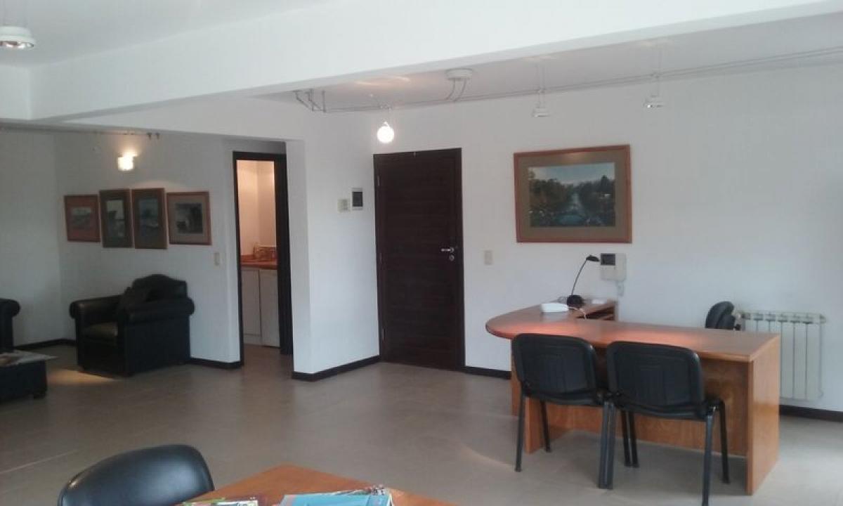 110m² Office in Mar del Plata, Argentina No. 106198