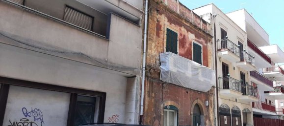 Imóvel comercial em Taranto, Italy 1600 m² N.º 294492 43