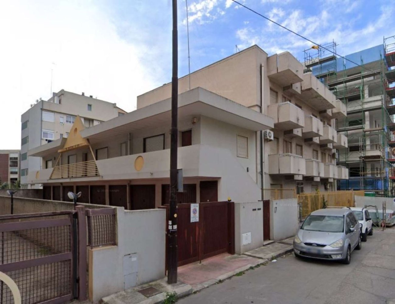 Imóvel comercial em Taranto, Italy 1600 m² N.º 294492