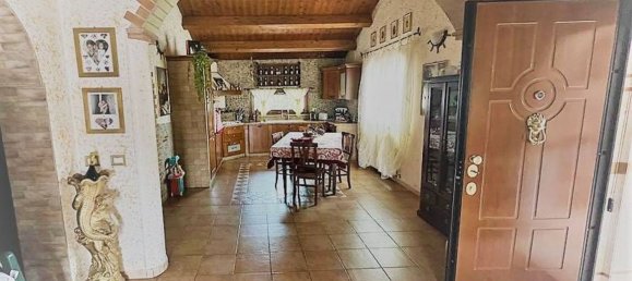 5-Zimmer Haus in Jesi, Italy, Nr. 126460 6