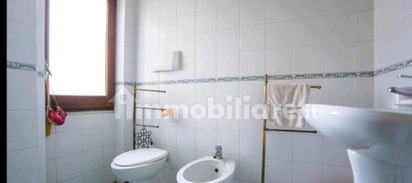 5 rooms Apartment in Naples, Italy No. 32011 18