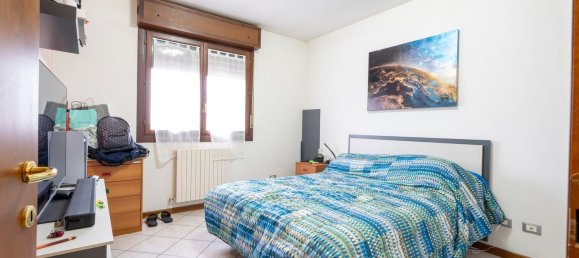 4 rooms Apartment in Ferrara, Italy No. 225836 14