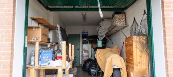 4 rooms Apartment in Ferrara, Italy No. 225836 16