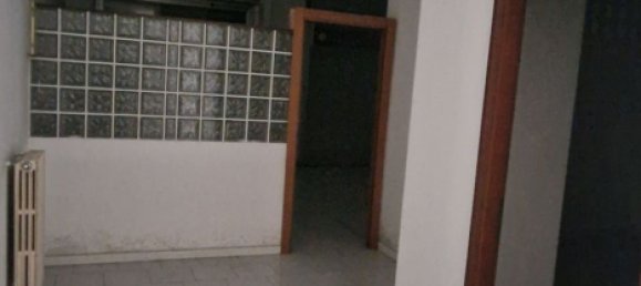 96m² Commercial property in Milan, Italy No. 316039 12