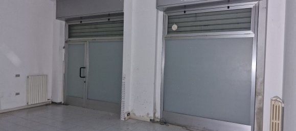 96m² Commercial property in Milan, Italy No. 316039 9