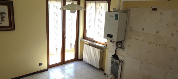 Ático de 4 dormitorios en Borgomanero, Italy No. 358076 8