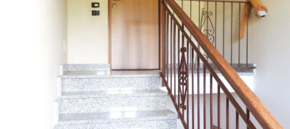 Ático de 4 dormitorios en Borgomanero, Italy No. 358076 17