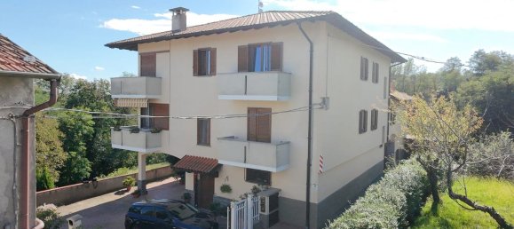 Ático de 4 dormitorios en Borgomanero, Italy No. 358076 2