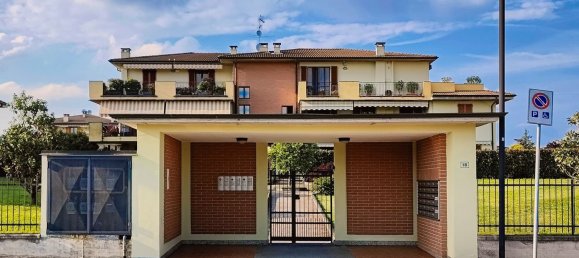 2غرفة شقة في Valle Salimbene, Italy رقم 185478 16