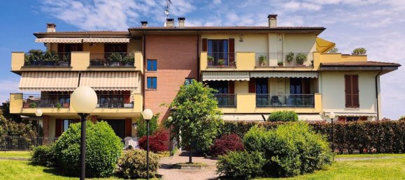 2غرفة شقة في Valle Salimbene, Italy رقم 185478 3