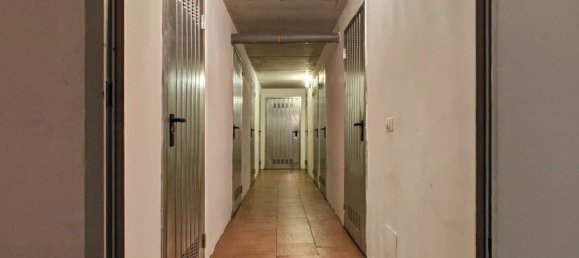 2غرفة شقة في Valle Salimbene, Italy رقم 185478 12