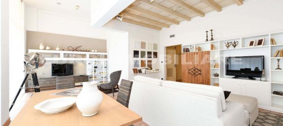 7غرفة عقار تجاري في Brescia, Italy رقم 69132 15