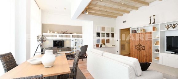 7غرفة عقار تجاري في Brescia, Italy رقم 69132 12