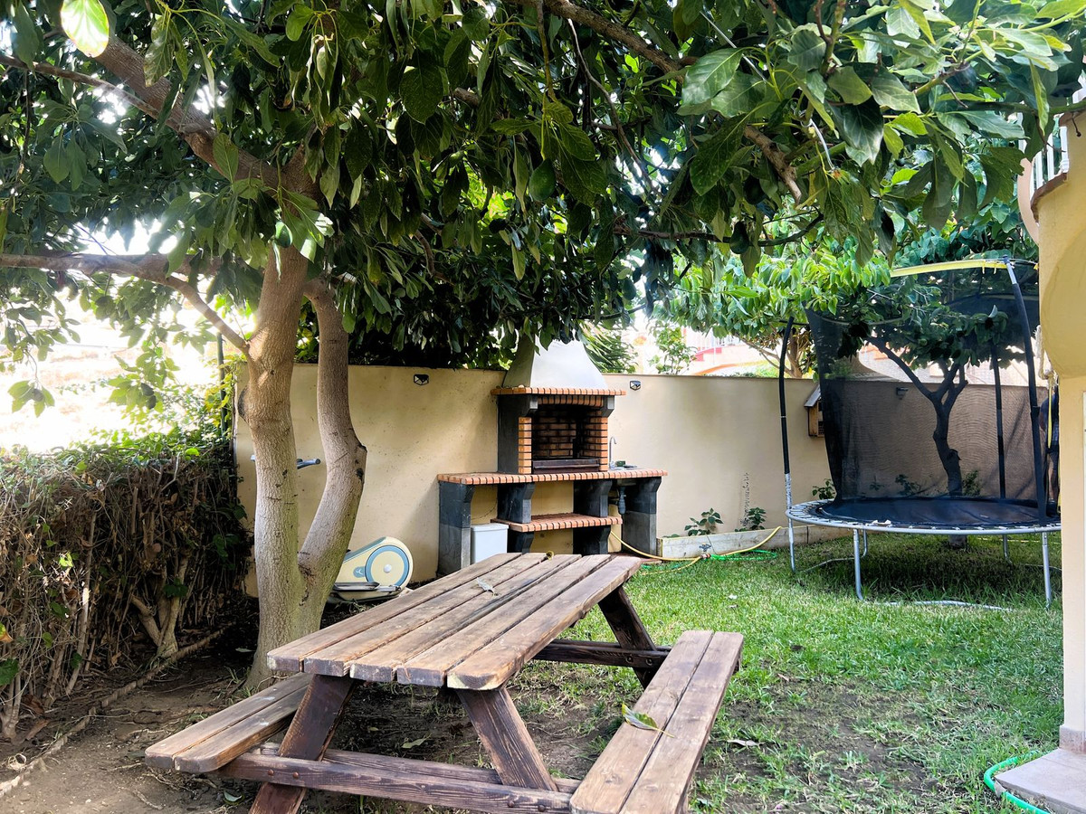 Casa de 4 dormitorios en Mijas, Spain No. 40935