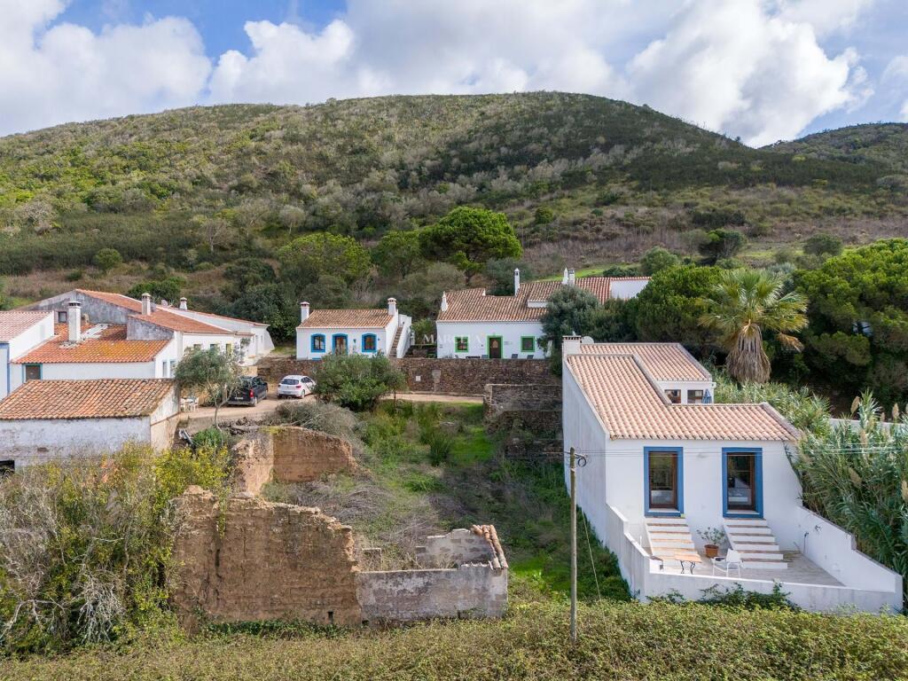 170m² Land in Aljezur, Portugal No. 231765