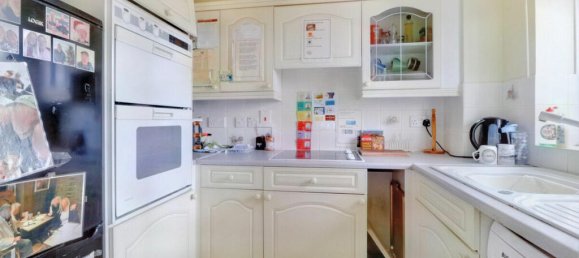 1 bedroom Apartment in Biggin Hill, United Kingdom No. 4811 10