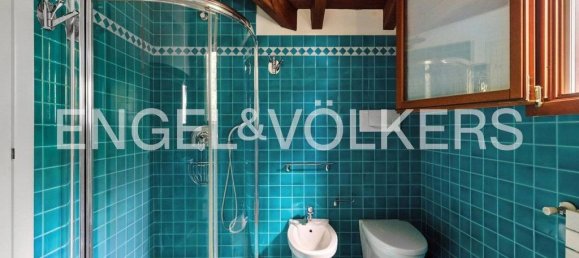 6 bedrooms Villa in Luvinate, Italy No. 296848 36