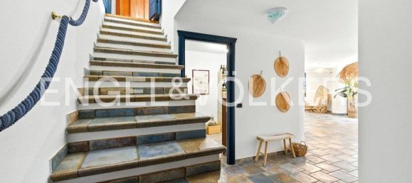 6 bedrooms Villa in Luvinate, Italy No. 296848 47