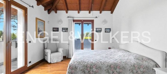 6 bedrooms Villa in Luvinate, Italy No. 296848 41