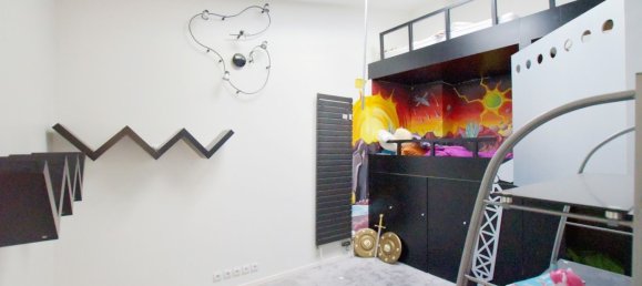 4 chambres Maison à Nanterre, France No. 181028 10