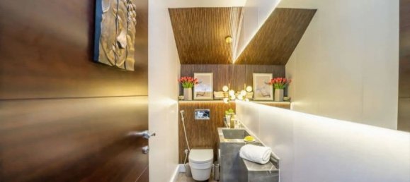 3 Schlafzimmer Villa in Jumeirah Park, UAE, Nr. 109768 6