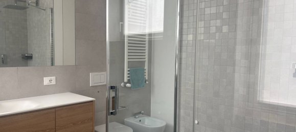 3-Zimmer Wohnung in Milan, Italy, Nr. 336950 2