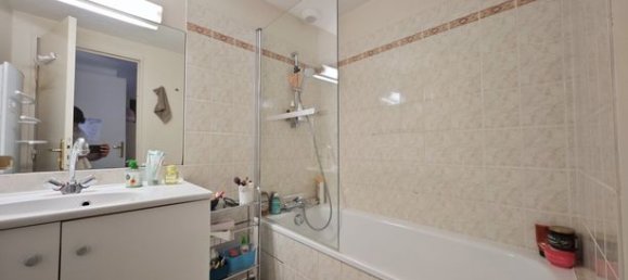 Apartamento de 2 dormitorios en Tours, France No. 314075 3