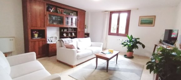 4-Zimmer Haus in Romano d'Ezzelino, Italy, Nr. 57823 9