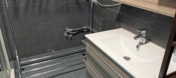 1 bedroom Apartment in Ciutat Vella, Spain No. 24354 8