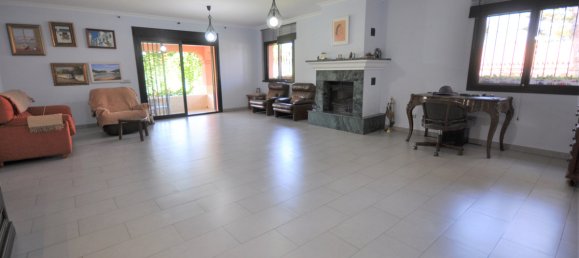 4 bedrooms House in Casares, Spain No. 39284 33