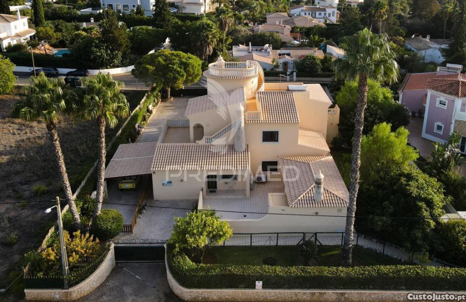 4 bedrooms House in Lagoa, Portugal No. 302826