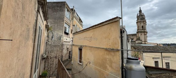 Casa de 4 divisões em Modica, Italy N.º 234905 17