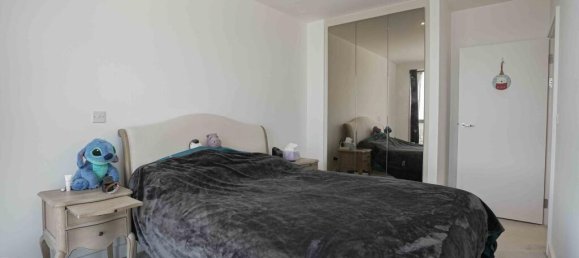 3 bedrooms Apartment in London, United Kingdom No. 10972 10