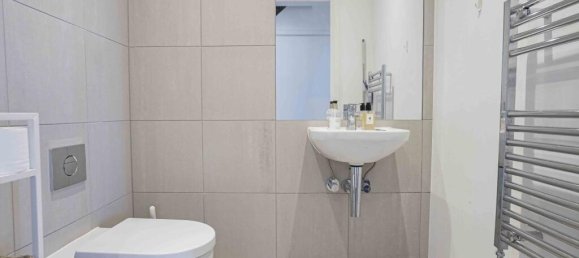 3 bedrooms Apartment in London, United Kingdom No. 10972 18