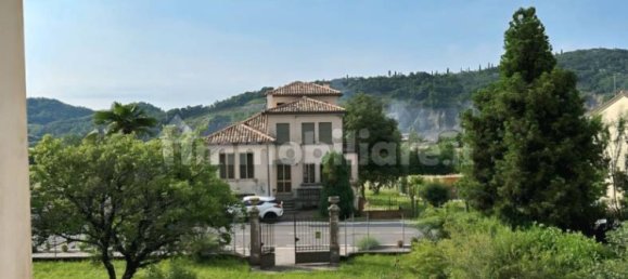 4 bedrooms Villa in Possagno, Italy No. 81594 34