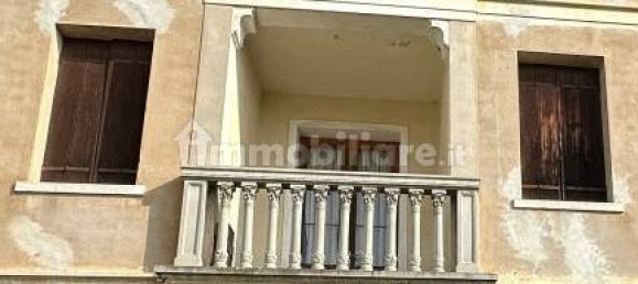 4 bedrooms Villa in Possagno, Italy No. 81594 27