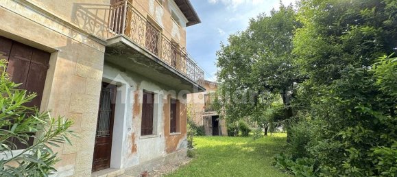 4 bedrooms Villa in Possagno, Italy No. 81594 19