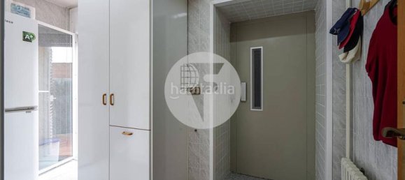 5 bedrooms House in Viladecans, Spain No. 137947 2