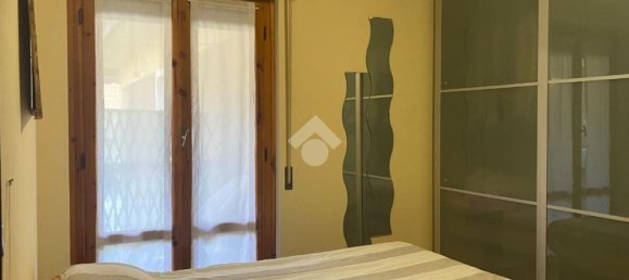 3-salle Appartement à Casella, Italy No. 90349 14