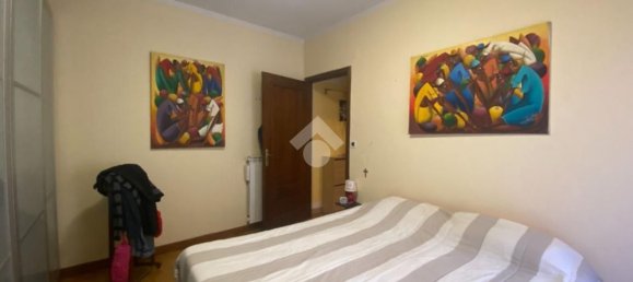 3-salle Appartement à Casella, Italy No. 90349 13