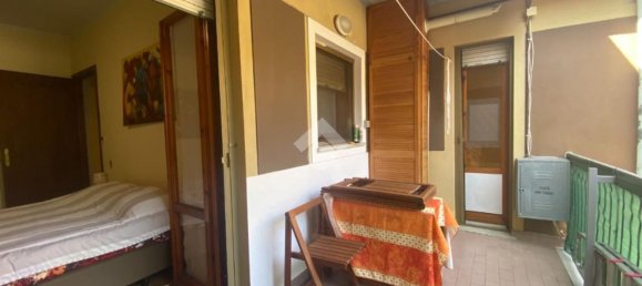 3-salle Appartement à Casella, Italy No. 90349 17