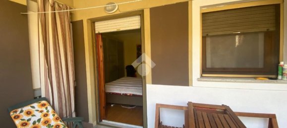 3-salle Appartement à Casella, Italy No. 90349 18