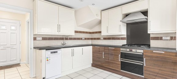 3 bedrooms House in Twickenham, United Kingdom No. 8532 15