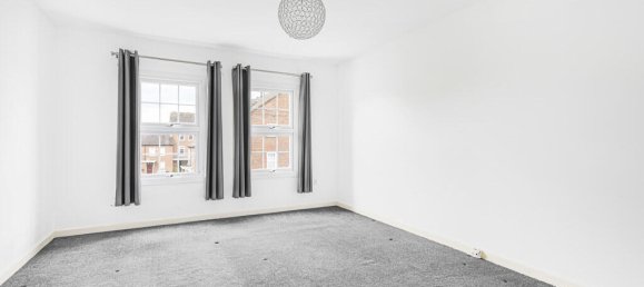 3 bedrooms House in Twickenham, United Kingdom No. 8532 5