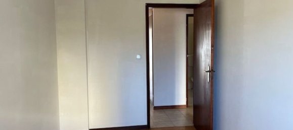 3 bedrooms Apartment in Loures, Portugal No. 95065 14
